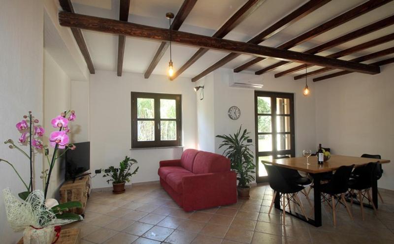 Fenile Apartments Santa Maria Navarrese Exterior photo